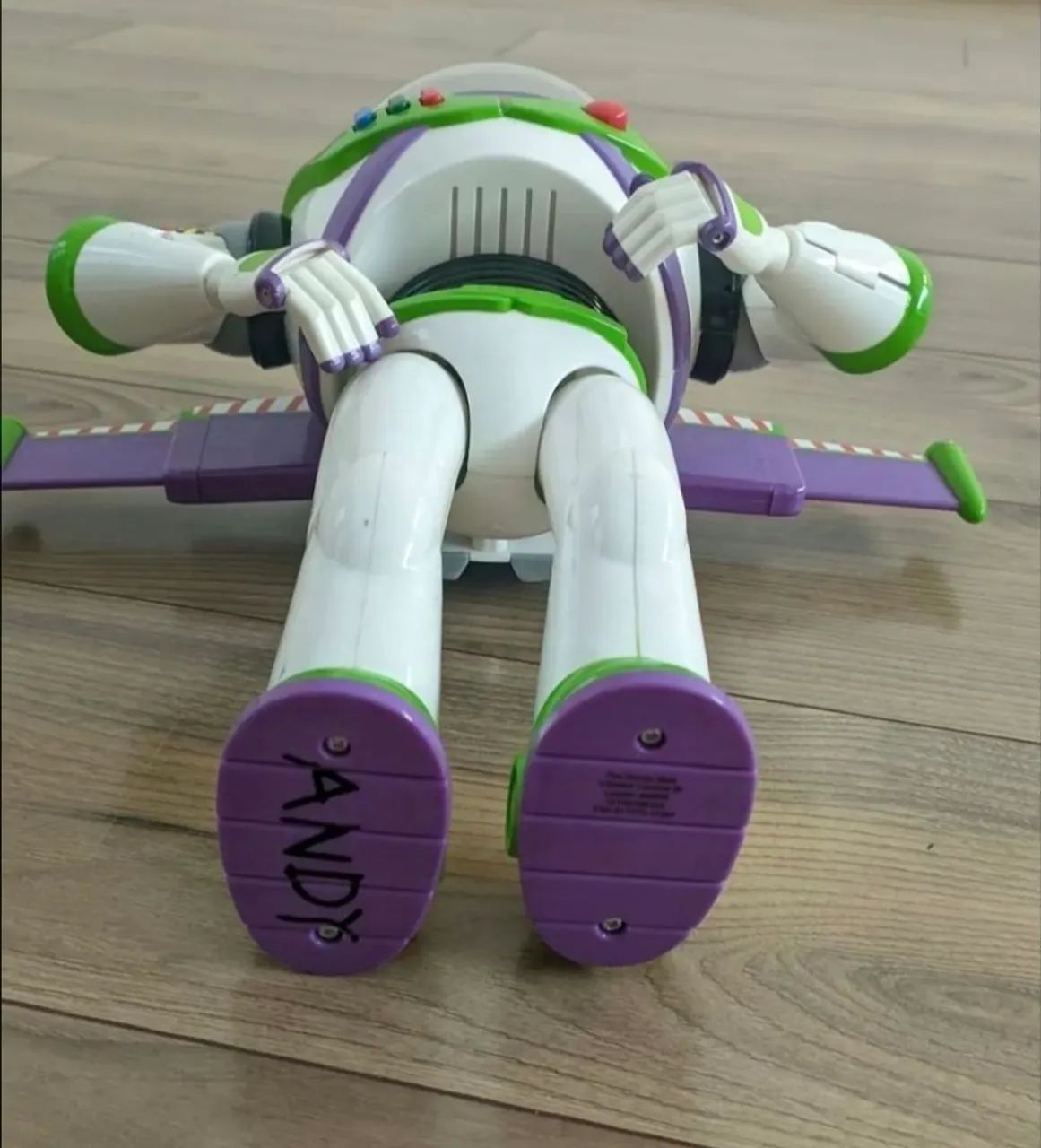 Buzz Lightyear - Disney/Pixar - Foto 5