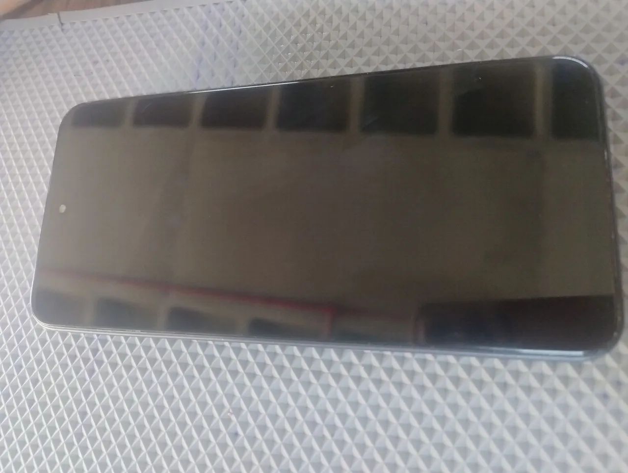 Célular hot 50i 256 gigas  - Foto 3