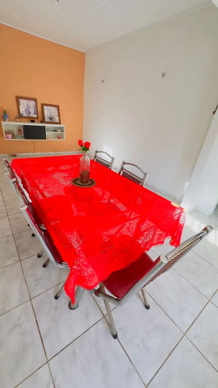 CASA COM PISCINA