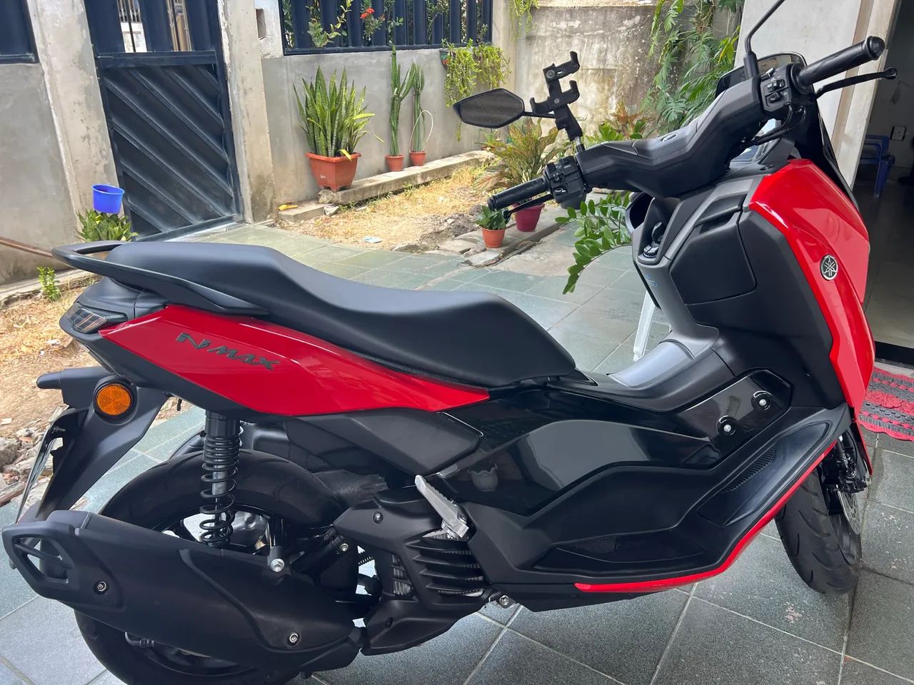 Nmax 2025  - Foto 2