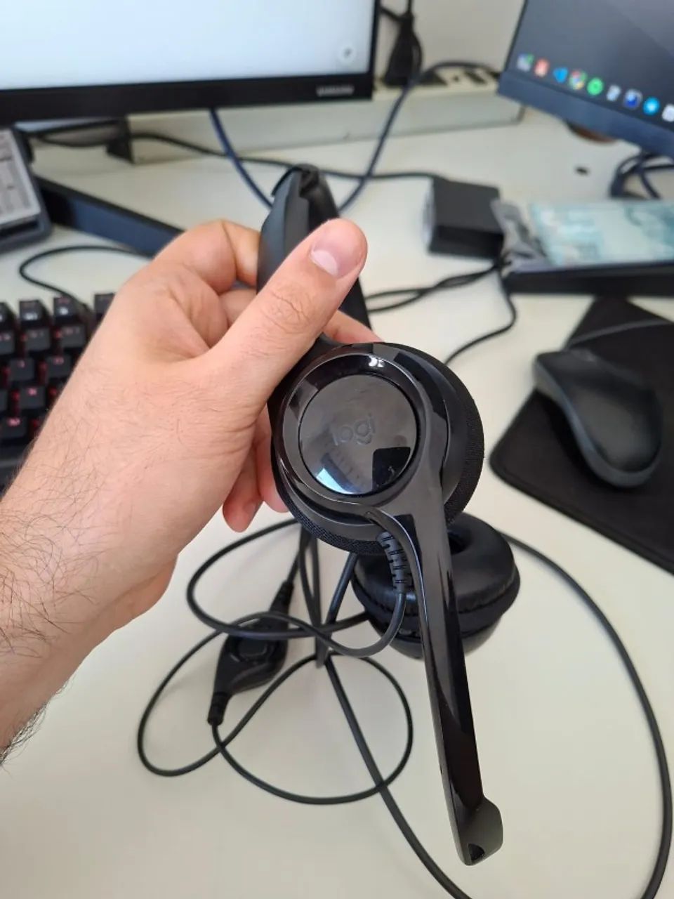 Logitech Headset H390 USB - Bom Estado - Microfone com Cancelamento de Ruído - Foto 2