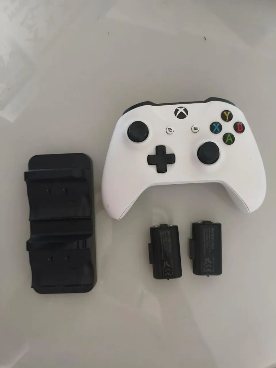 Xbox One S - Foto 2