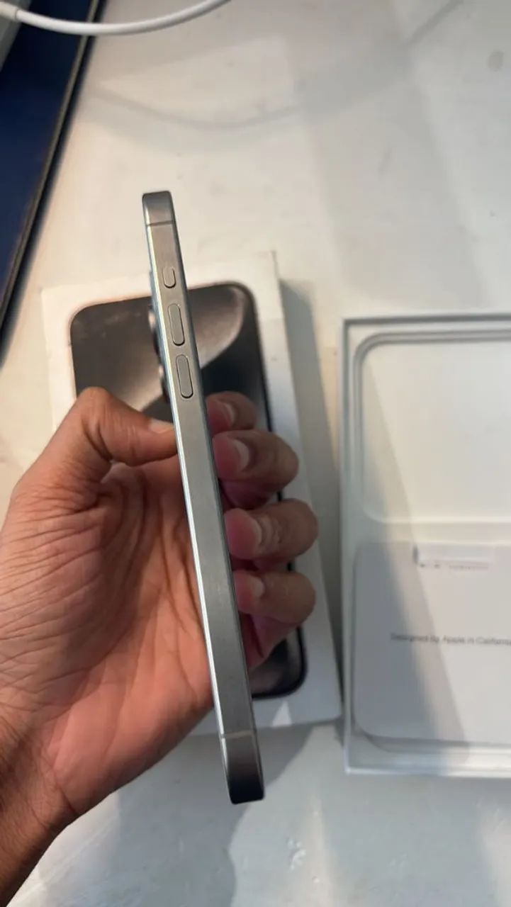 Iphone 15 Pro Max 256GB (com caixa, sem defeito)  - Foto 2