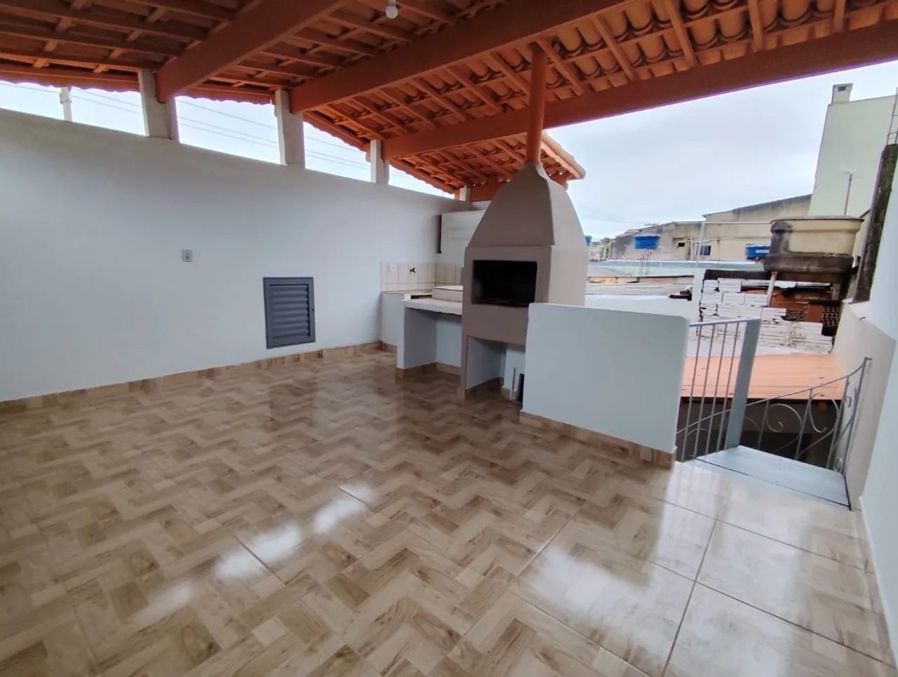 ? OPORTUNIDADE! Casa reformada, 3 quartos sendo 1 suíte - pronta para morar! - Foto 4