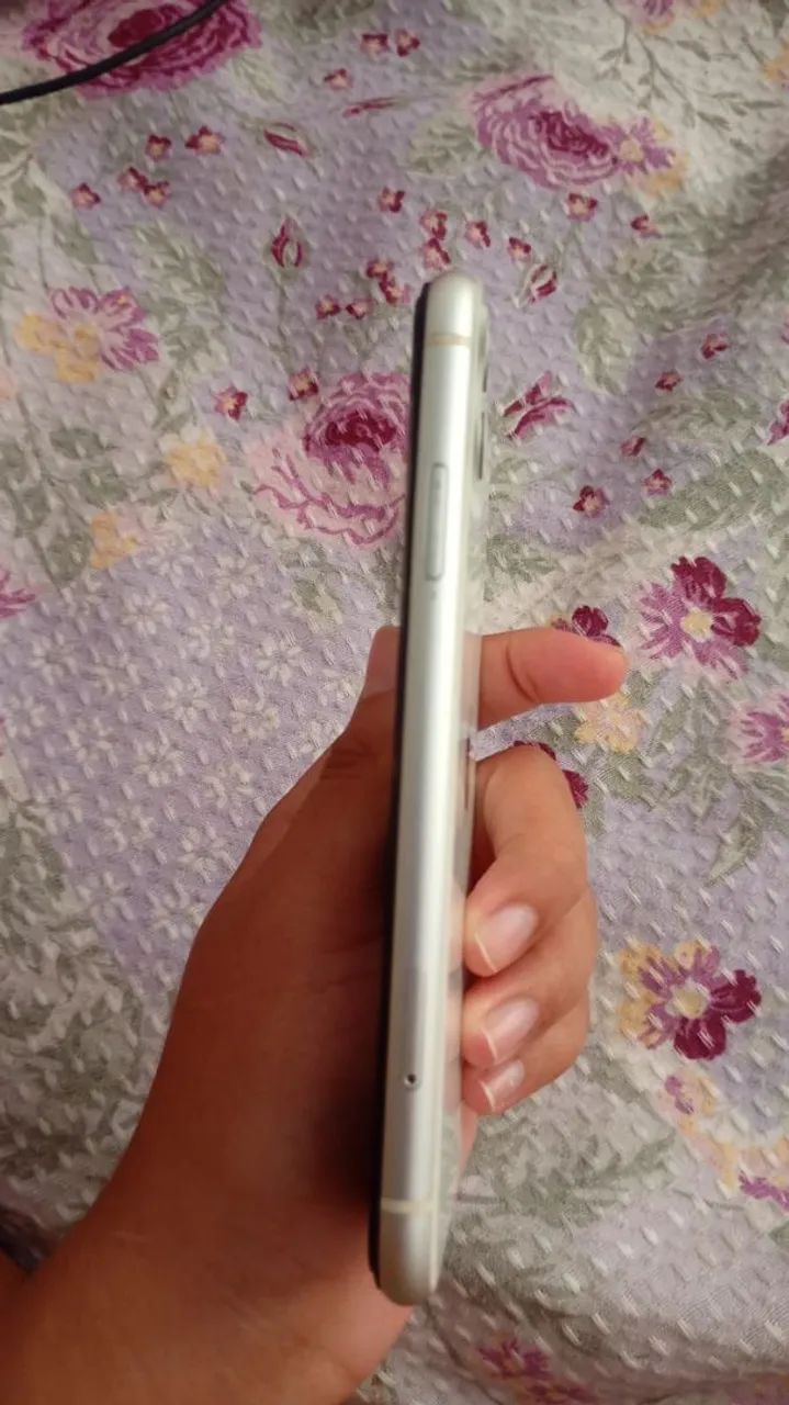iPhone 11  - Foto 5