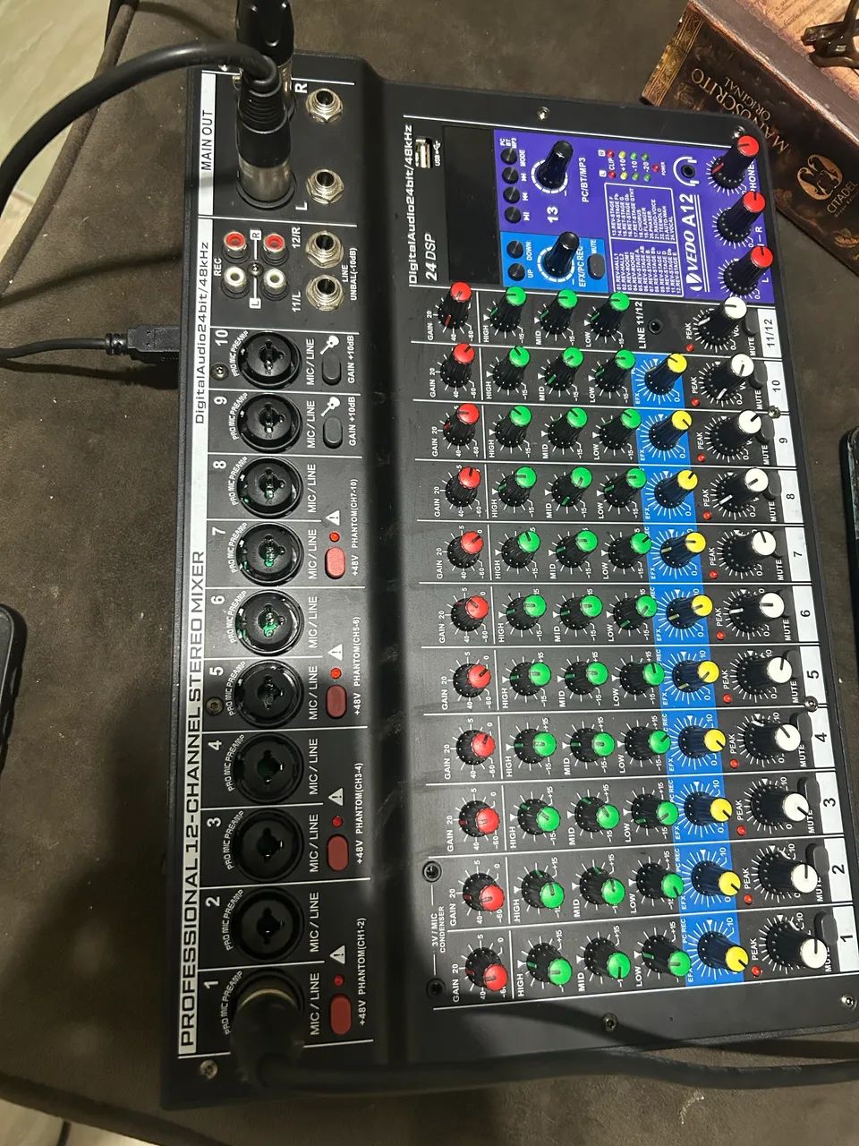 Mesa Vedo a12