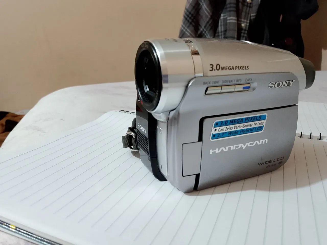 Filmadora Sony Handycam DCR-HC96 MiniDV - Kit Completo