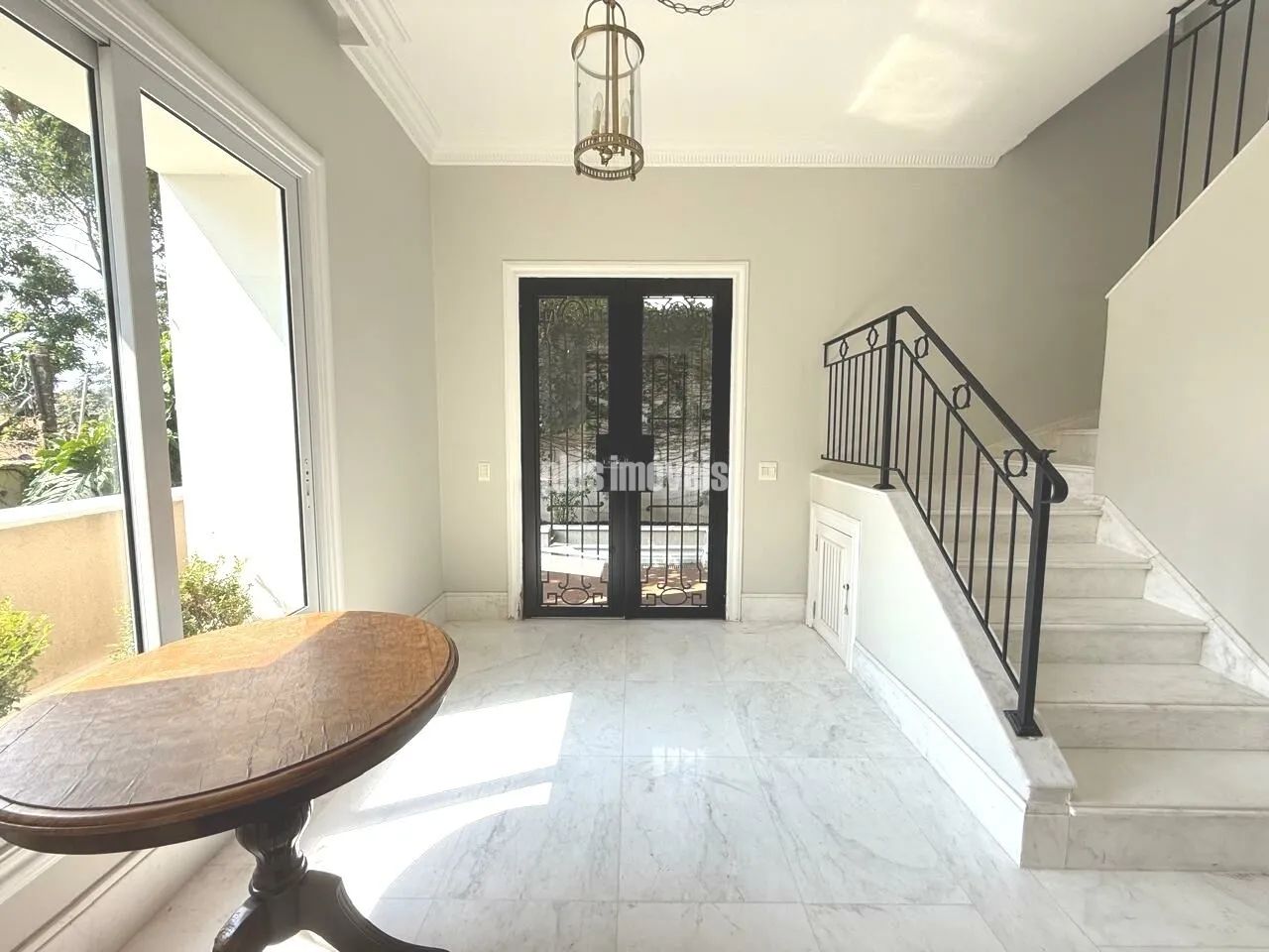 Casa Exclusiva no Pacaembu - Pronta para Morar com Conforto, Sofisticação e Segurança - Foto 5