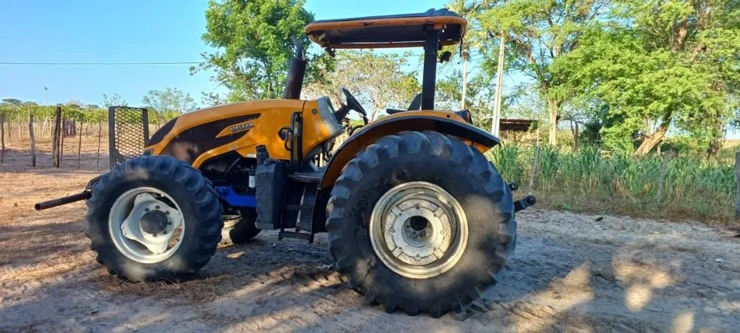 Trator Valtra A134 - Foto 2