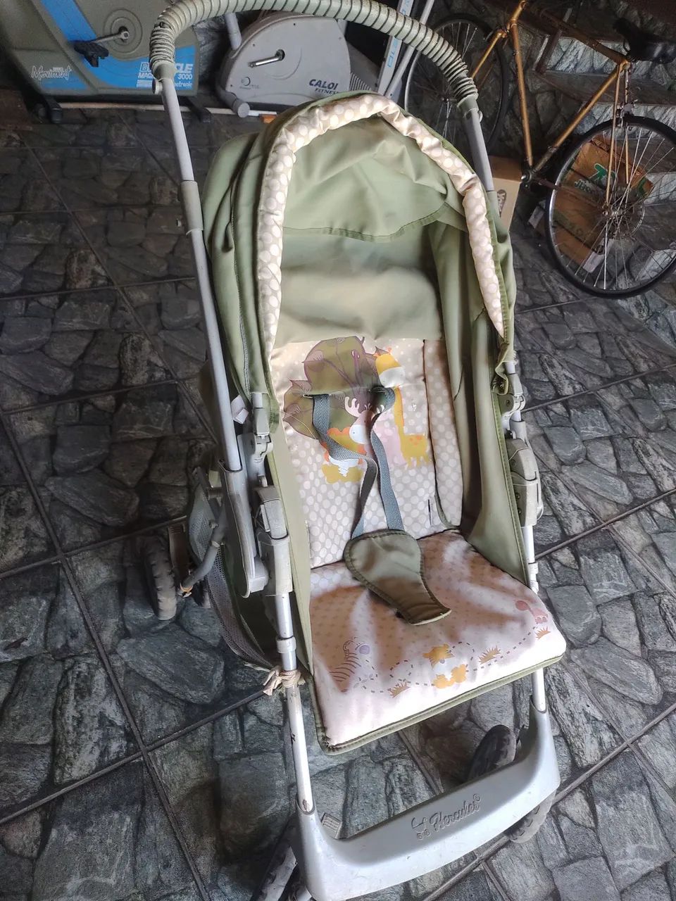 Carrinho de Bebê ebê  - Foto 2