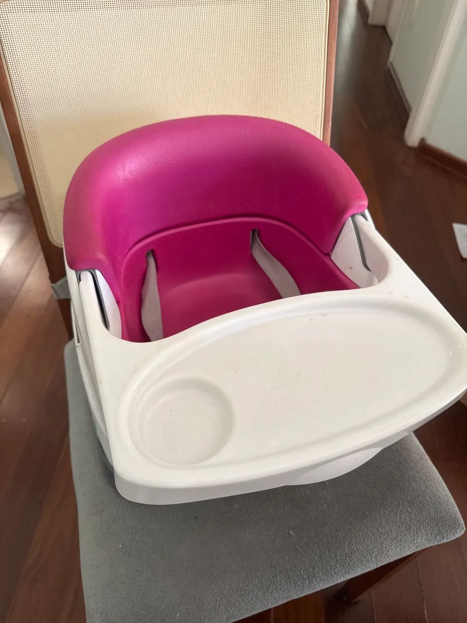 Vendo cadeirinha de alimentação infantil