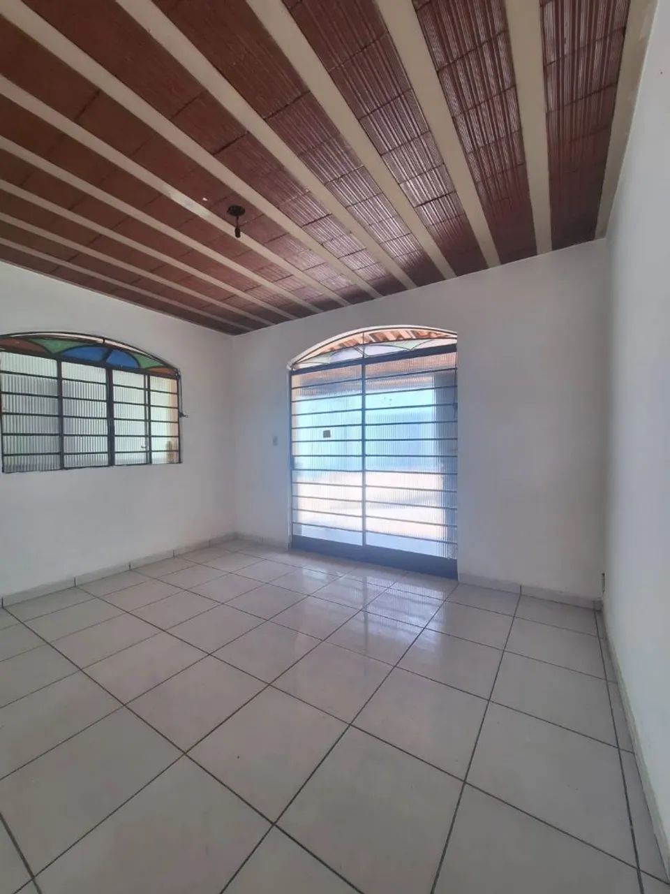 Foto - Vespasiano - Caieiras