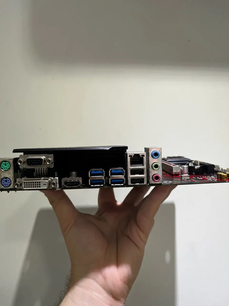 Placa Mãe GIGABYTE B450M Gaming - Foto 2