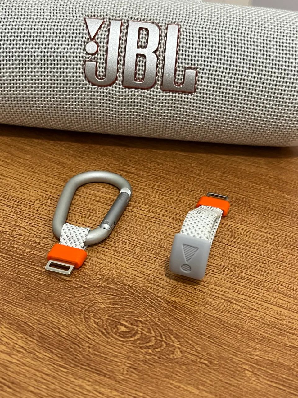 JBL Flip 7 Branca  - Foto 5
