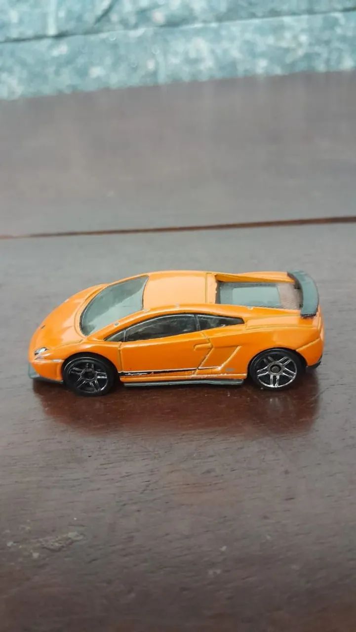 Hot Wheels Lamborghini Gallardo Superleggera 2013 Nightburnerz  - Foto 3