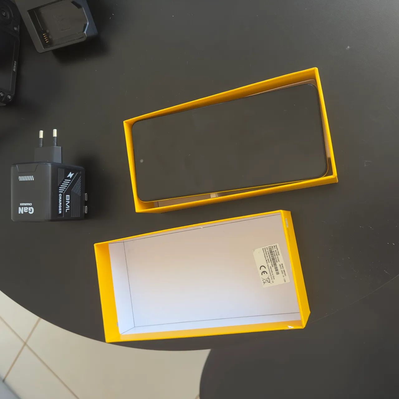 Celular Realme C75 A prova da água 