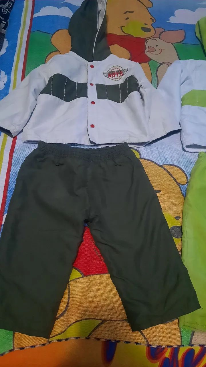 Roupas de criança 