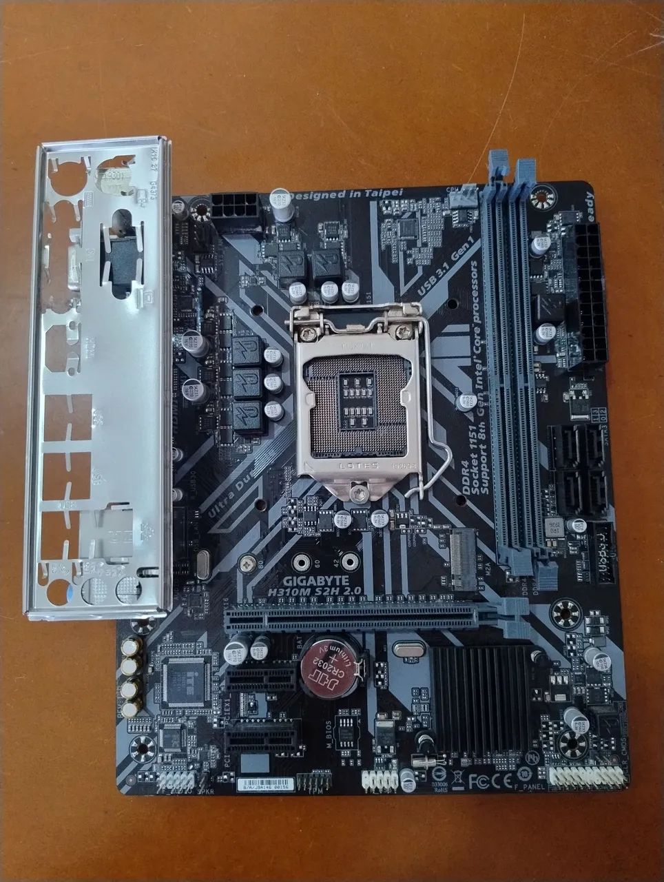Placa mãe Gigabyte H310M S2H
