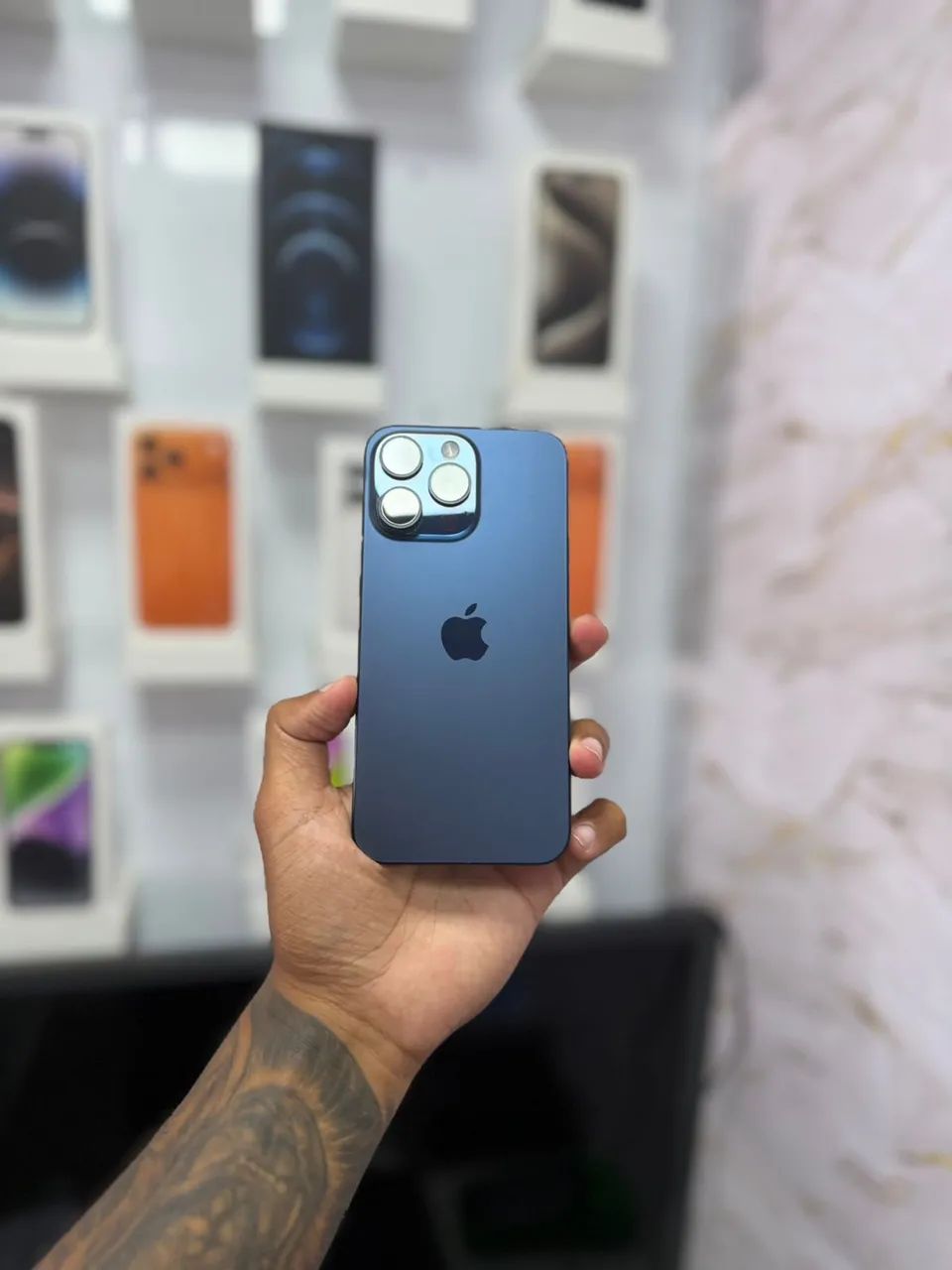 5674 IPHONE 15 PRO MAX 256GB SIM フリー iPhone 15 Pro Max 8 GB 256GB com o Melhor Preço é no Zoom
