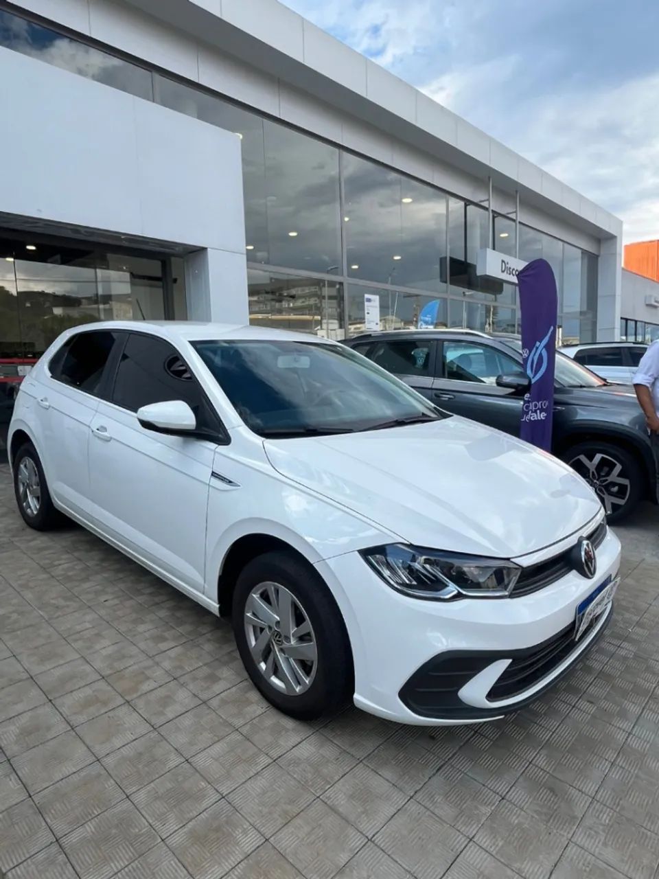 Volkswagen Polo Comfortline TSI 1.0 Flex 12V Aut. 2024 - Foto 2