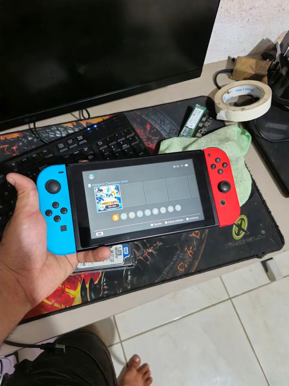 Nintendo Switch V2 em Perfeito Estado! Troco em Ps4  - Foto 4