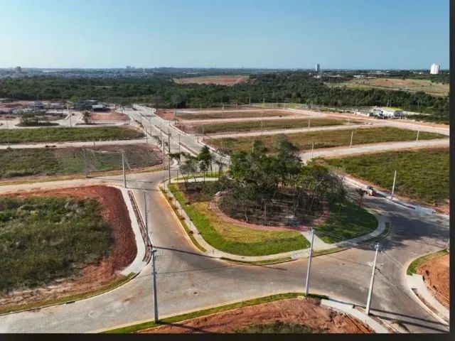 Lote Esquina - Terras 5 - 351m² - Cidade Alpha - Próximo a praça - Foto 4