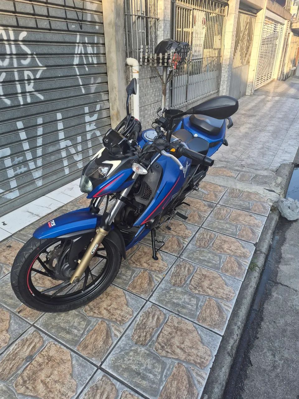 Dafra apache rtr 200 cc  - Foto 5