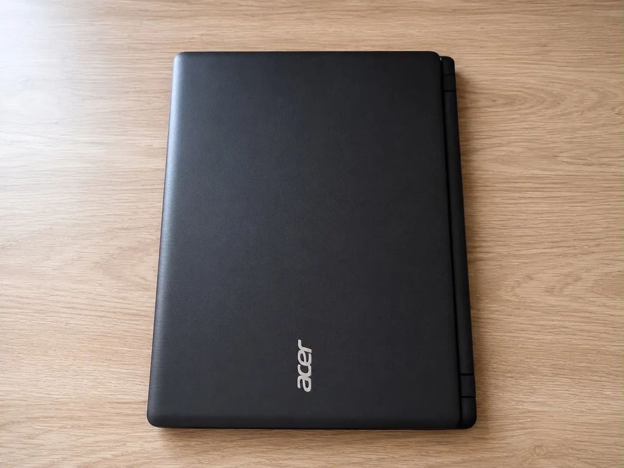 Notebook Acer com ssd em perfeito estado!!