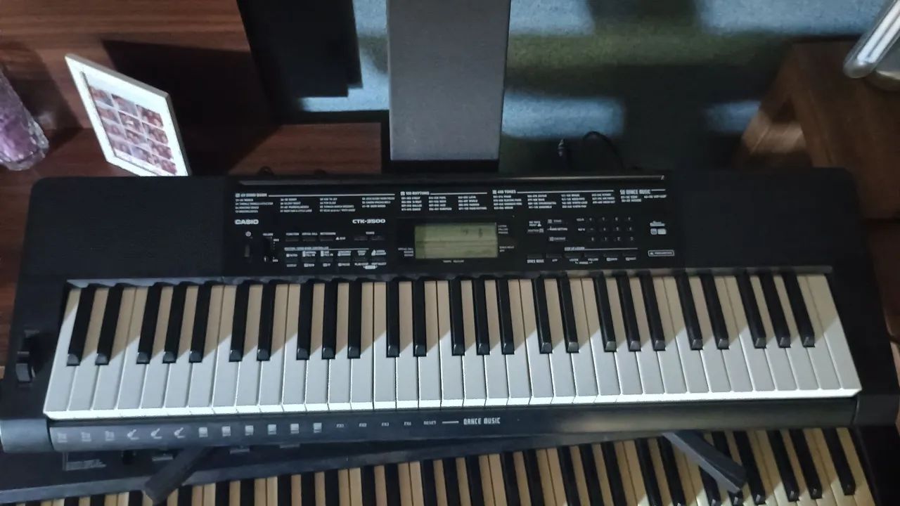 Teclado Casio CTK3500 + Capa!! - Foto 4