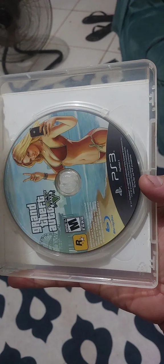 GTA V PS3 CONSERVADO - Foto 2