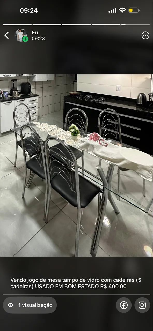 Vendo mesa com tampo de vidro com 5 cadeiras usada 