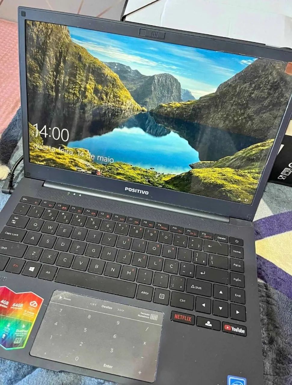 Notebook positivo 