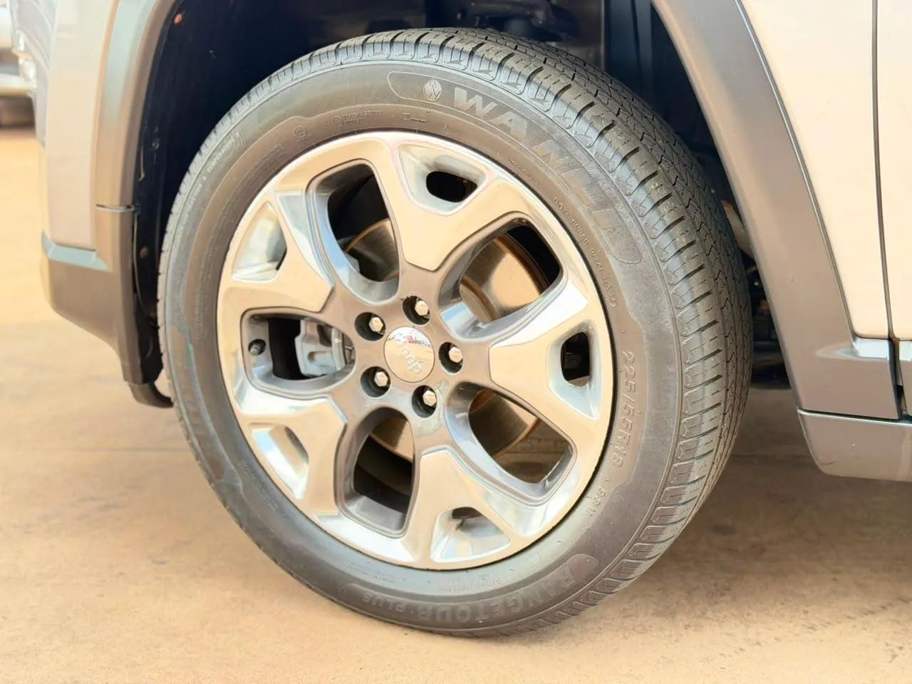 Jeep Compass Longitude 2.0 4X2 Flex 16V Aut. 2019 - Foto 5
