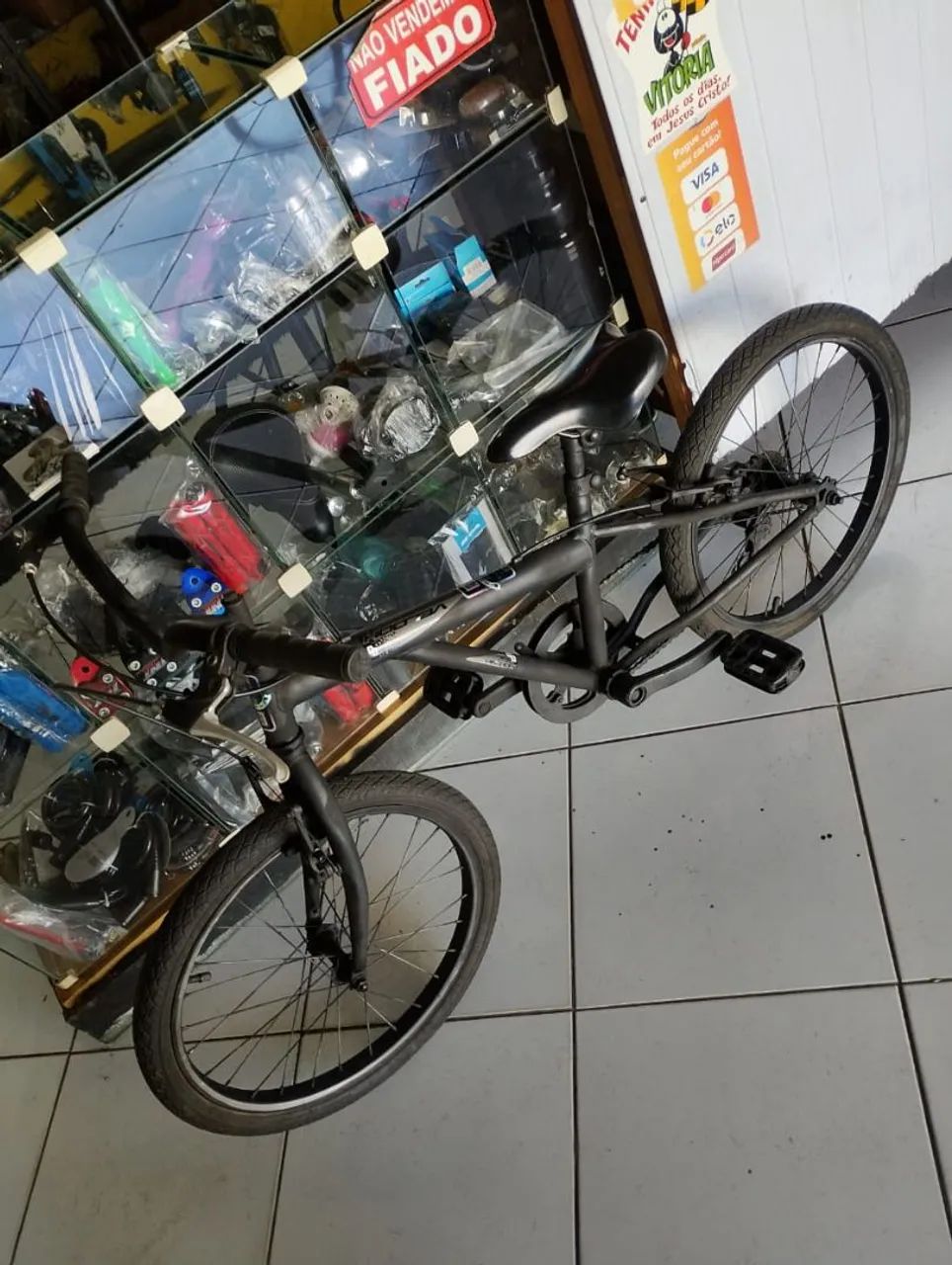 Bicicleta infantil aro 20  - Foto 3