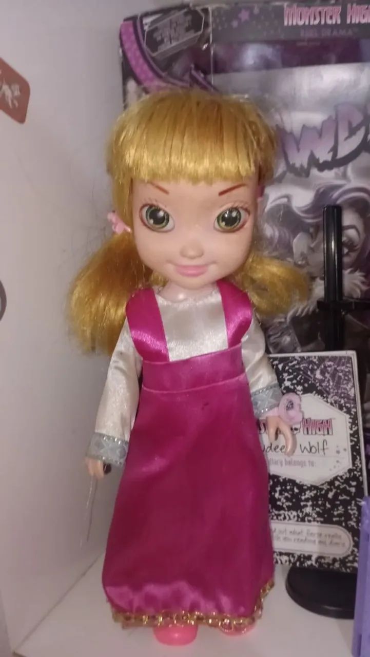 Boneca Marsha e o Urso
