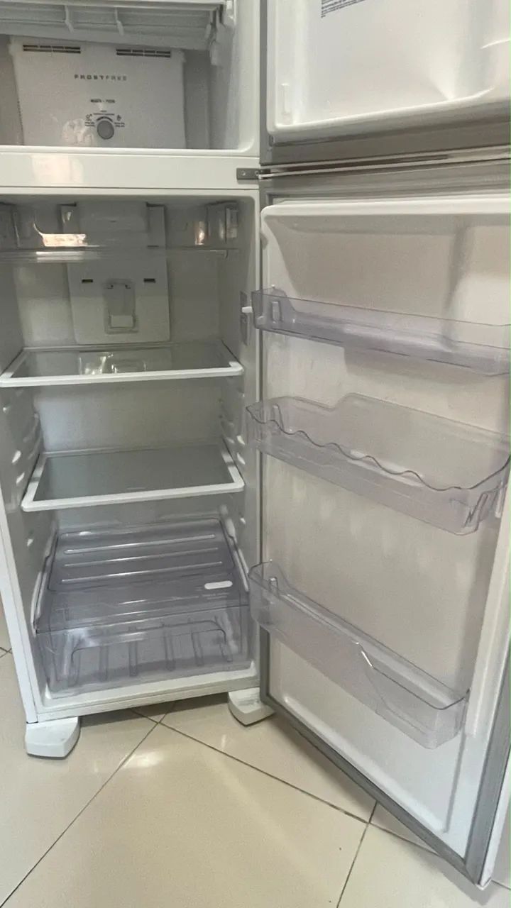 GELADEIRA ELECTROLUX FROST FREE DUPLEX - Foto 3