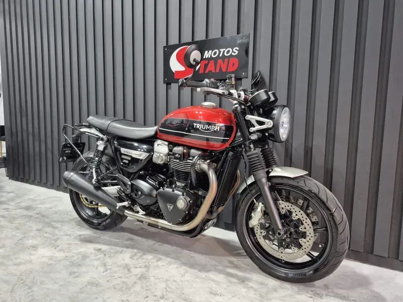 Triumph SPEED TWIN 1200 - Foto 3