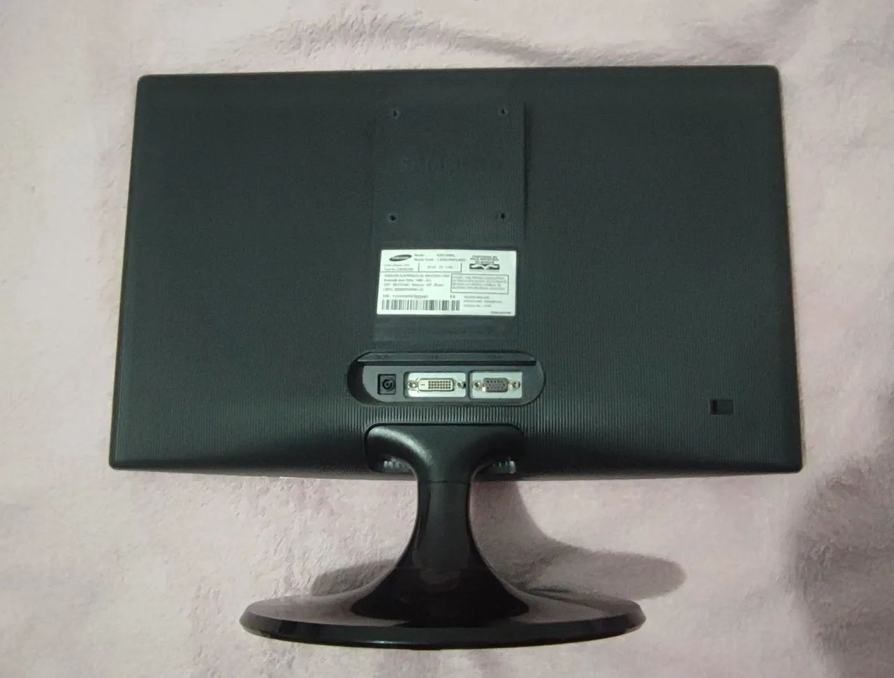 Monitor LED Samsung 20 polegadas 