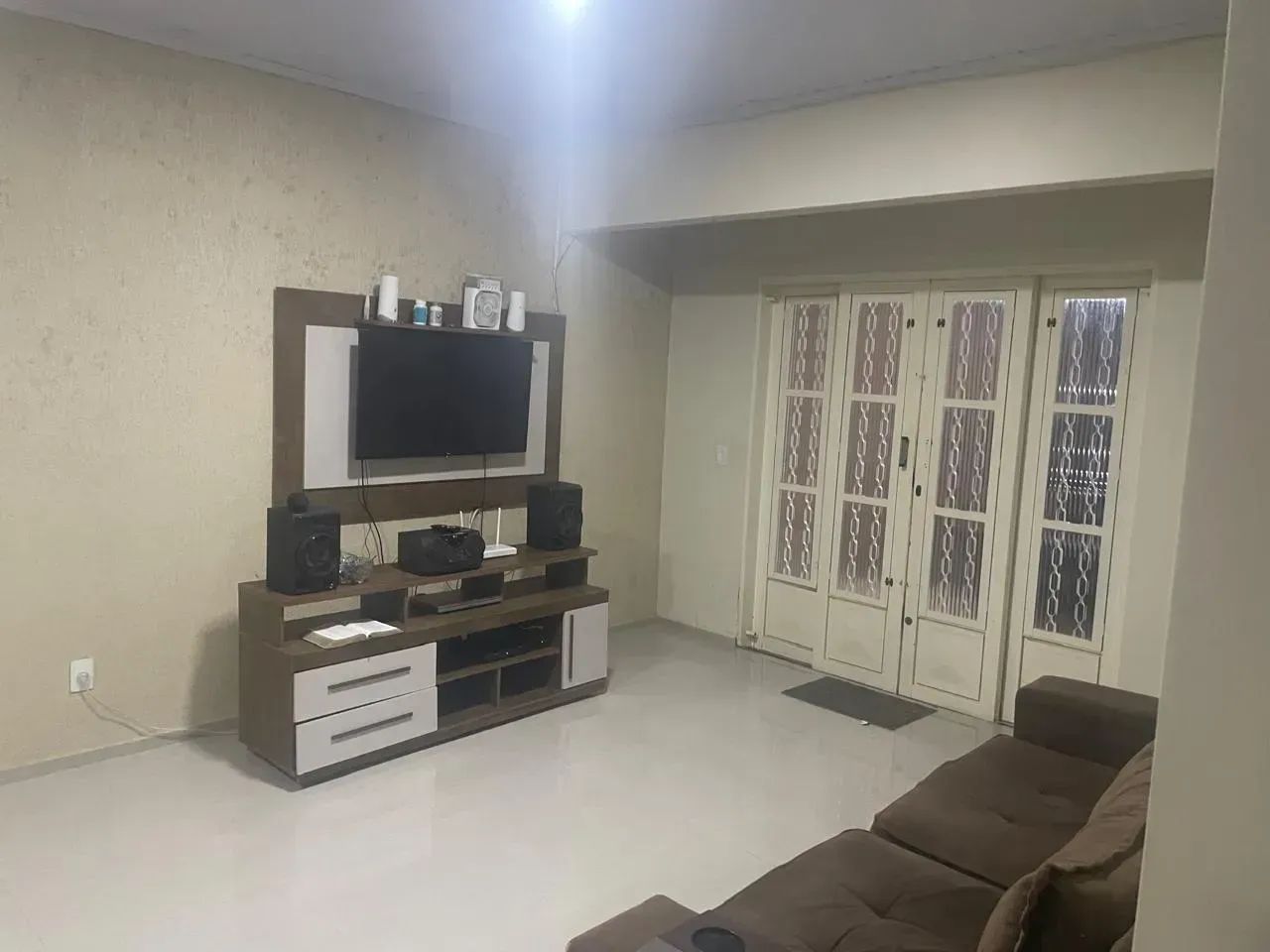 Uma casa para desejar e uma oportunidade para aproveitar! - Foto 2