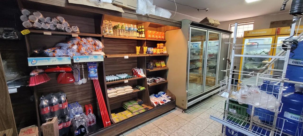 VENDE-SE PONTO COMERCIAL - Mercearia + Restaurante - Foto 4
