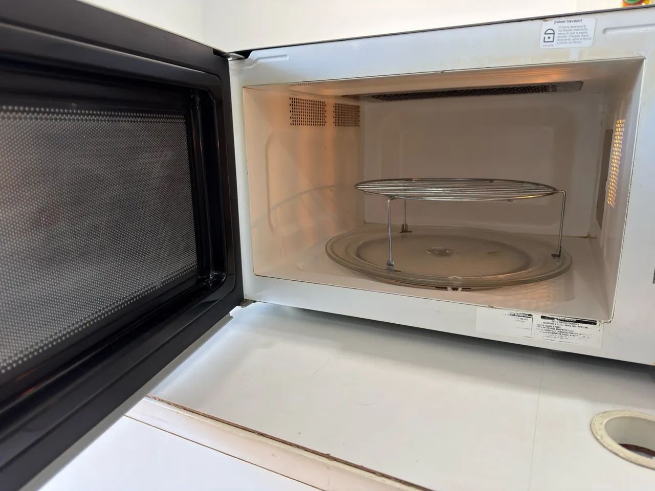 Microondas Brastemp 127V 38L Inox - Foto 4
