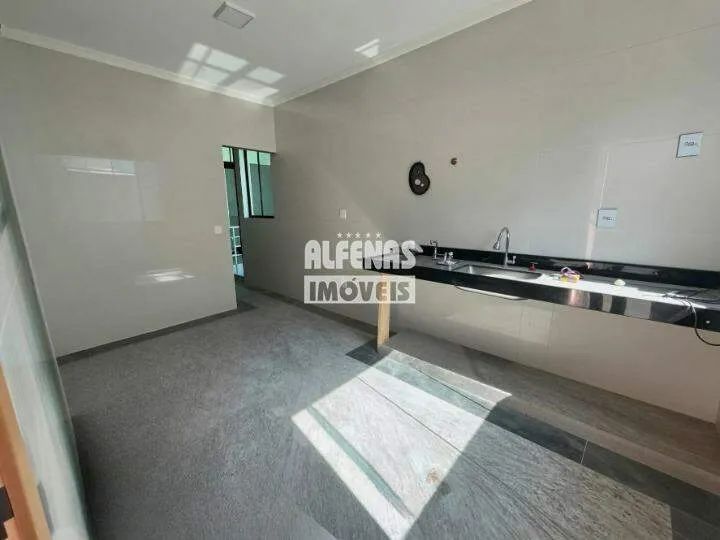 Casa à venda 3 quartos no Bairro CABRAL - Foto 4