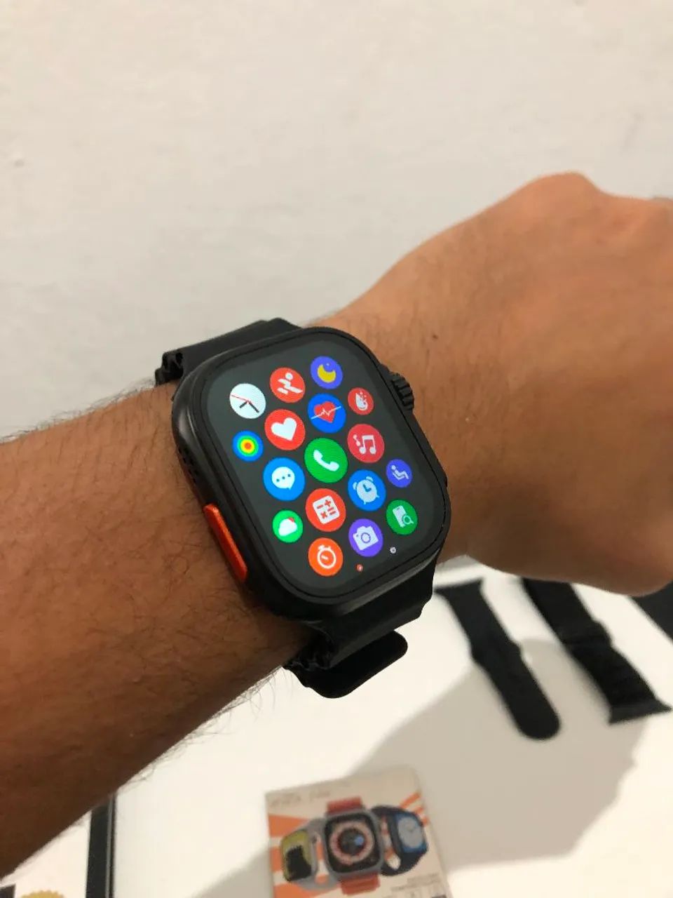 Smartwatch Ultra com 3 Pulseiras e 1 Película de Brinde - Foto 3
