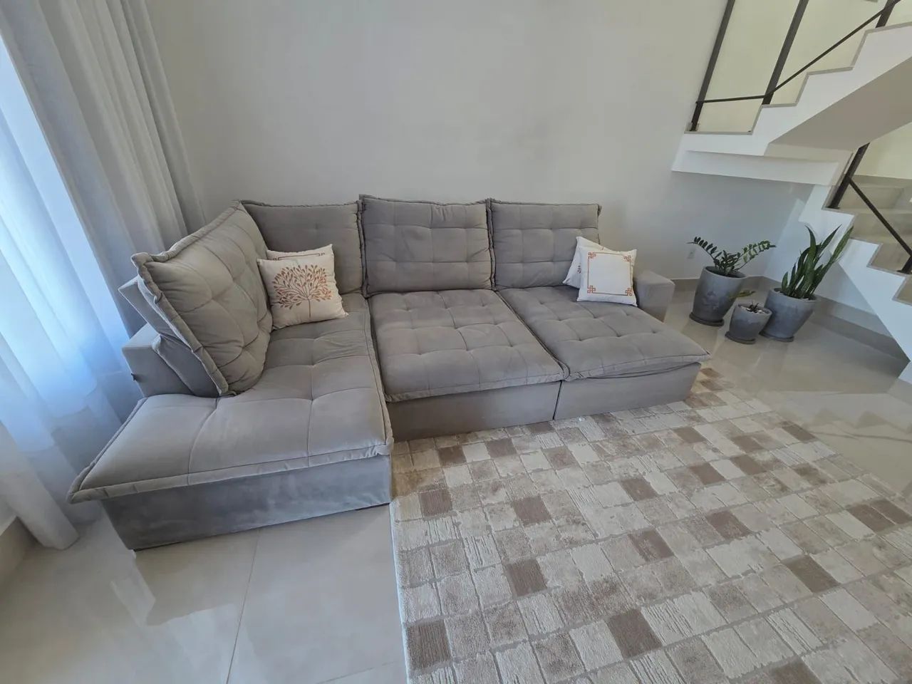 Sofá Retrátil com Chaise Marca Lara - Foto 4