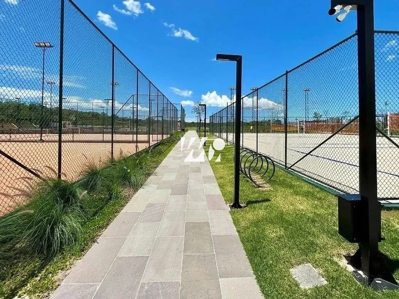 Terreno no Condomínio Reserva da Pedra - Fundos para o Lago - imv - Foto 4