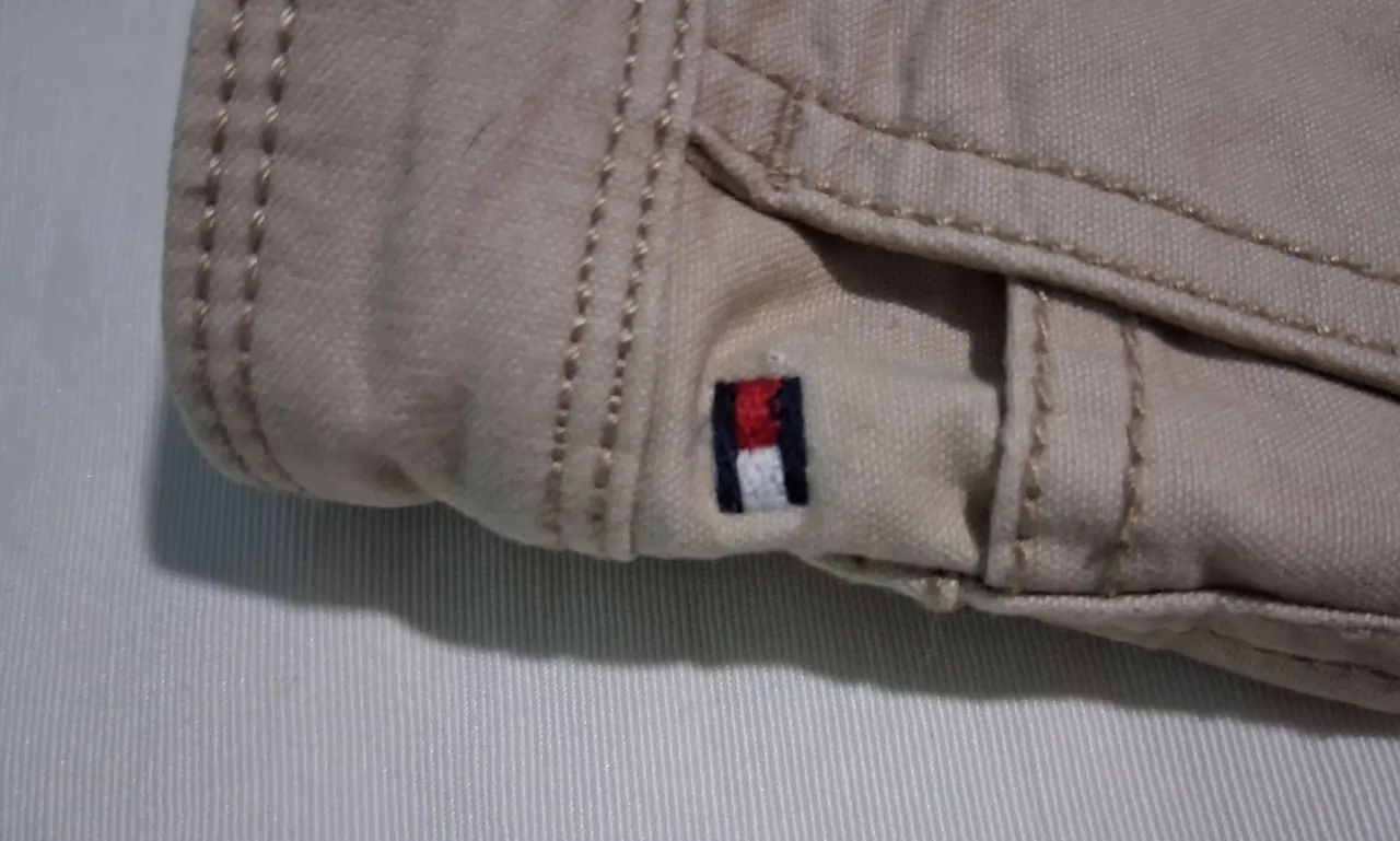 Calca sarja de bebê Tommy Hilfiger - TAM 2  - Foto 3