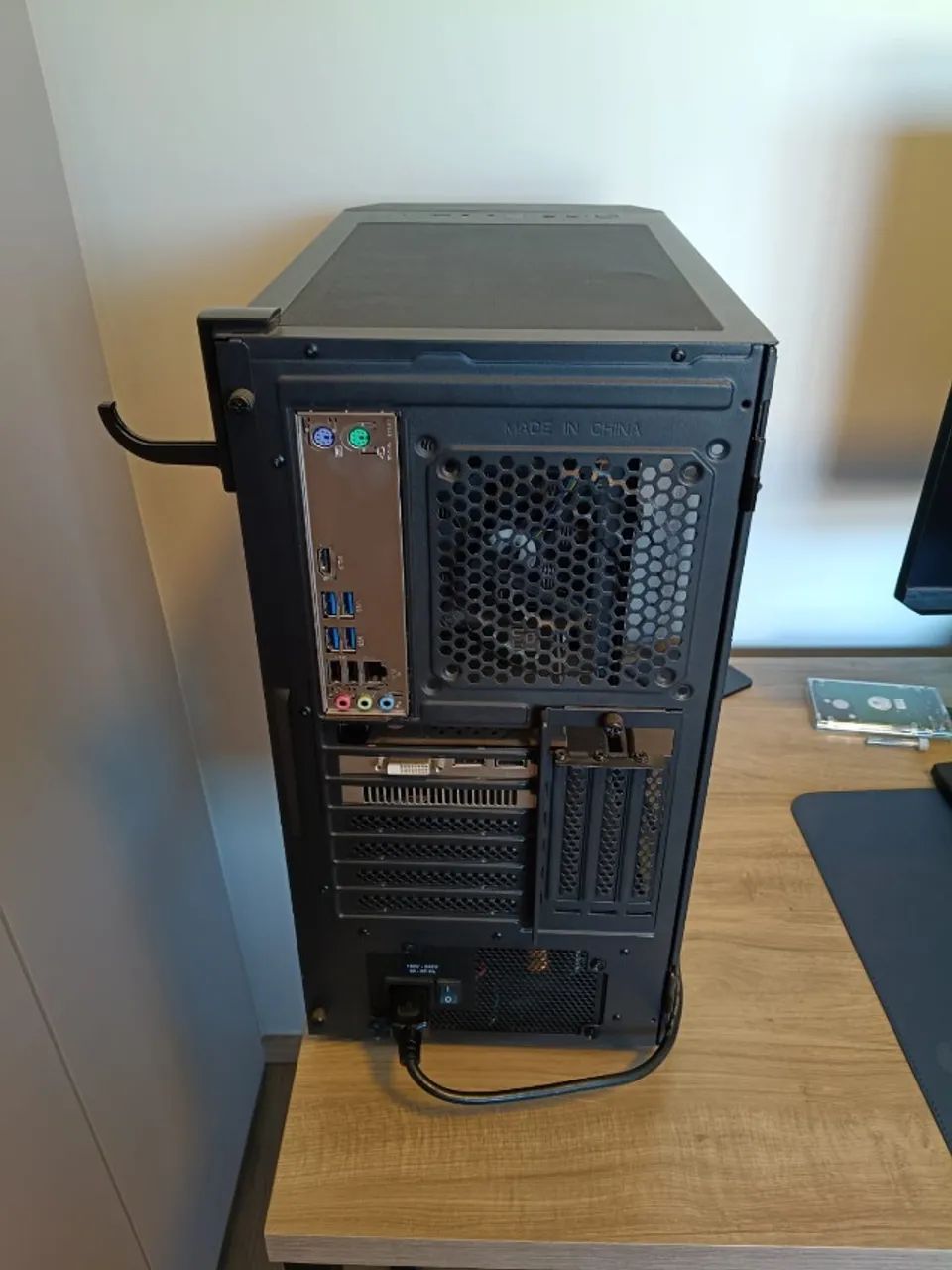 PC Gamer, AMD Ryzen 5 3600x, Radeon RX 580 8GB, 16GB DDR4, SSD 480GB - Foto 3