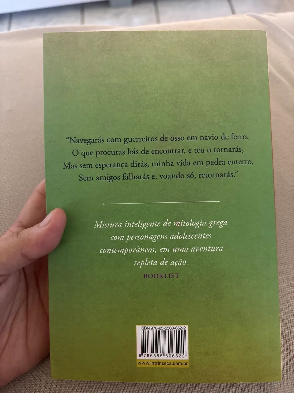 Livro do percy jackson  - Foto 2