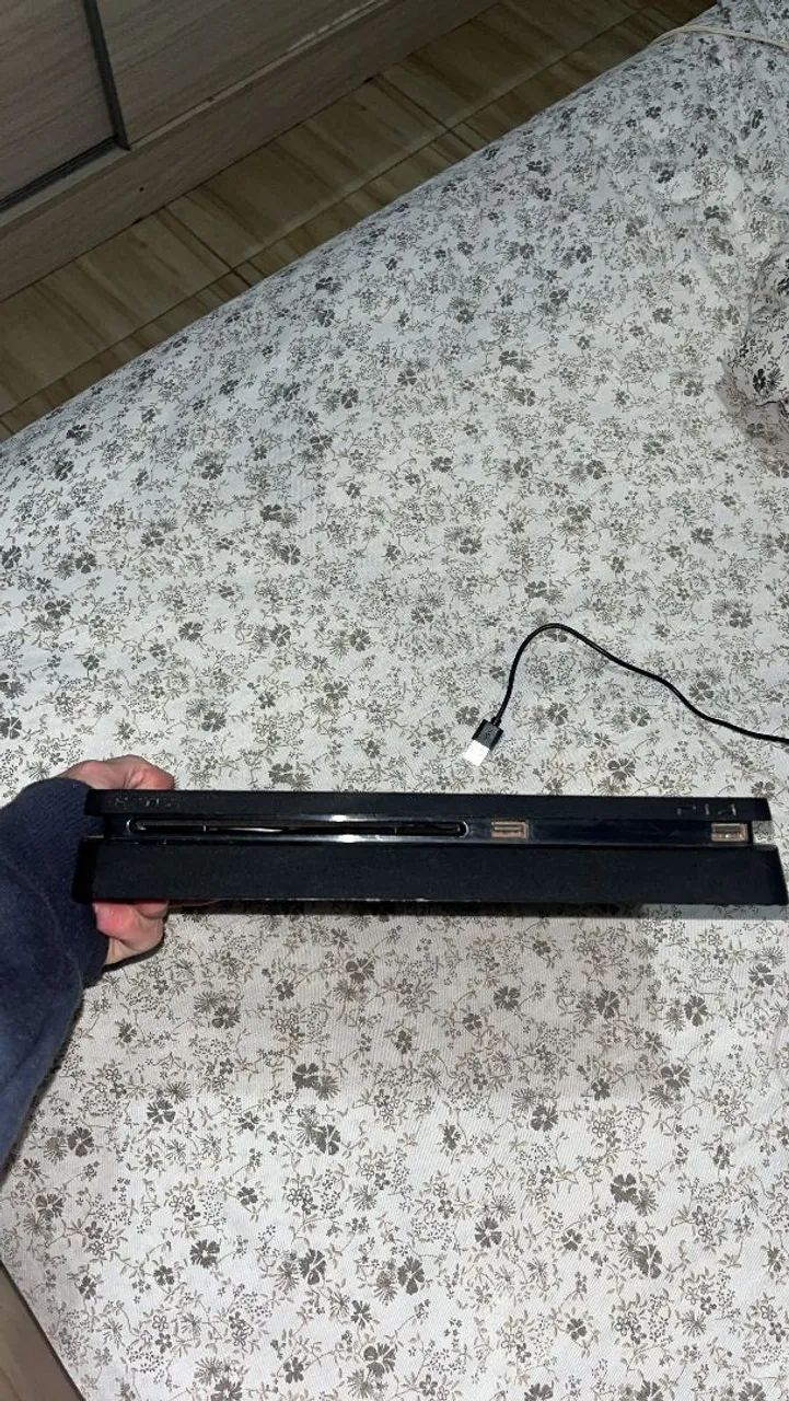Ps4 slin 500gb  - Foto 4
