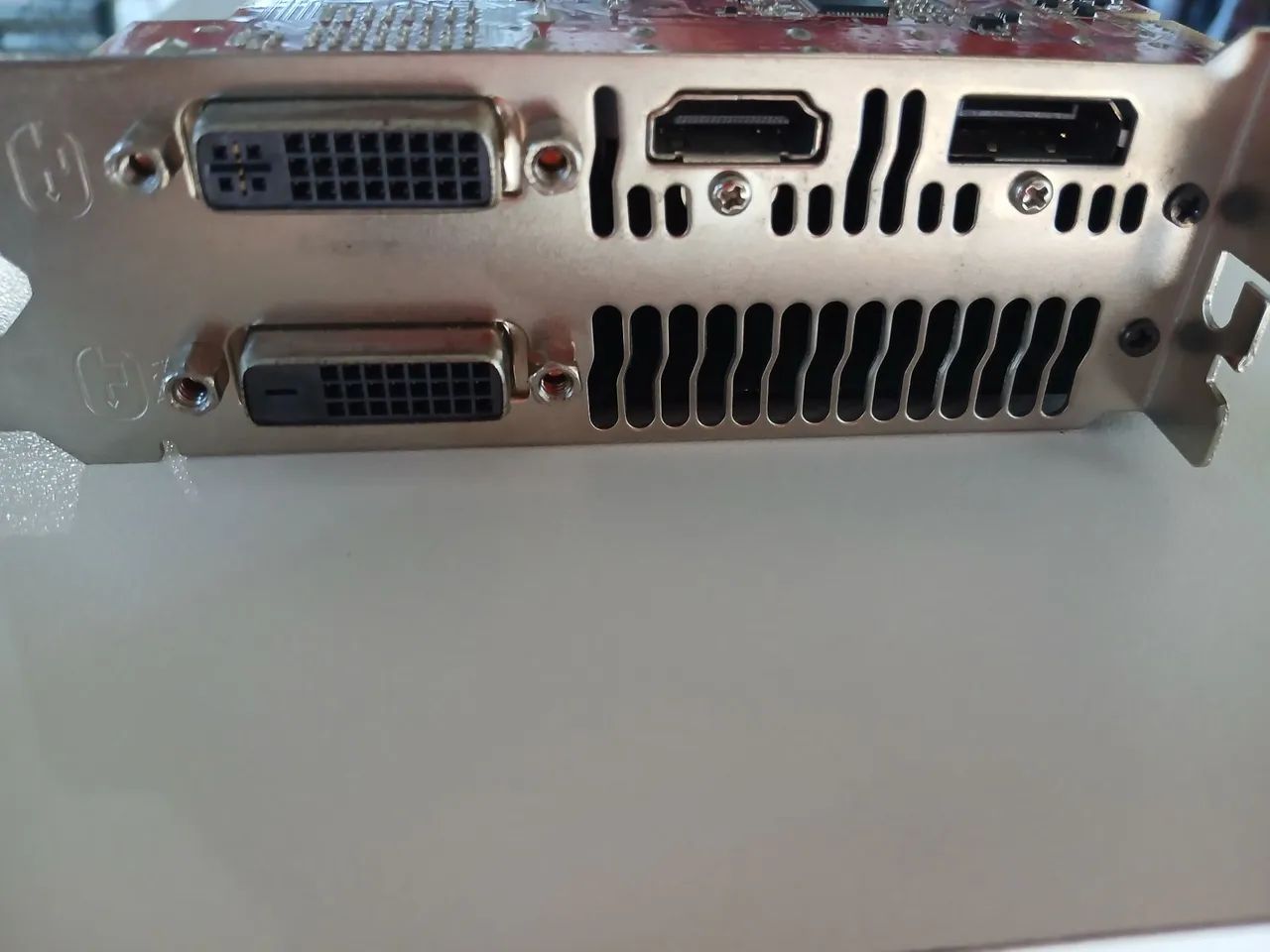 PLACA DE VIDEO AMD R9 4GB - Foto 3